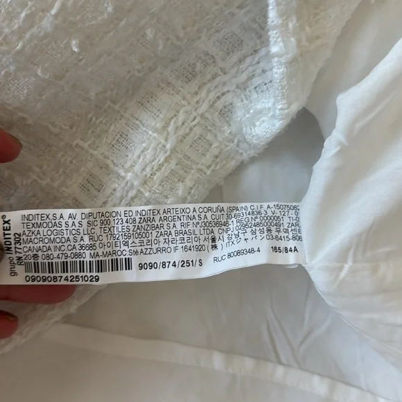 ZARA White Boucle Tweed Peplum Side Gold Button Structured Mini Dress Sz S NWOT - Picture 11 of 14